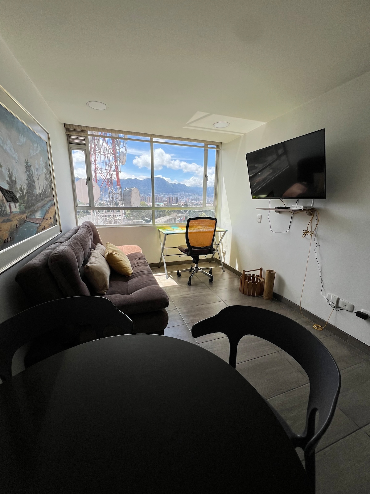 Apartment near the American Embassy and Corferias - Kitchen