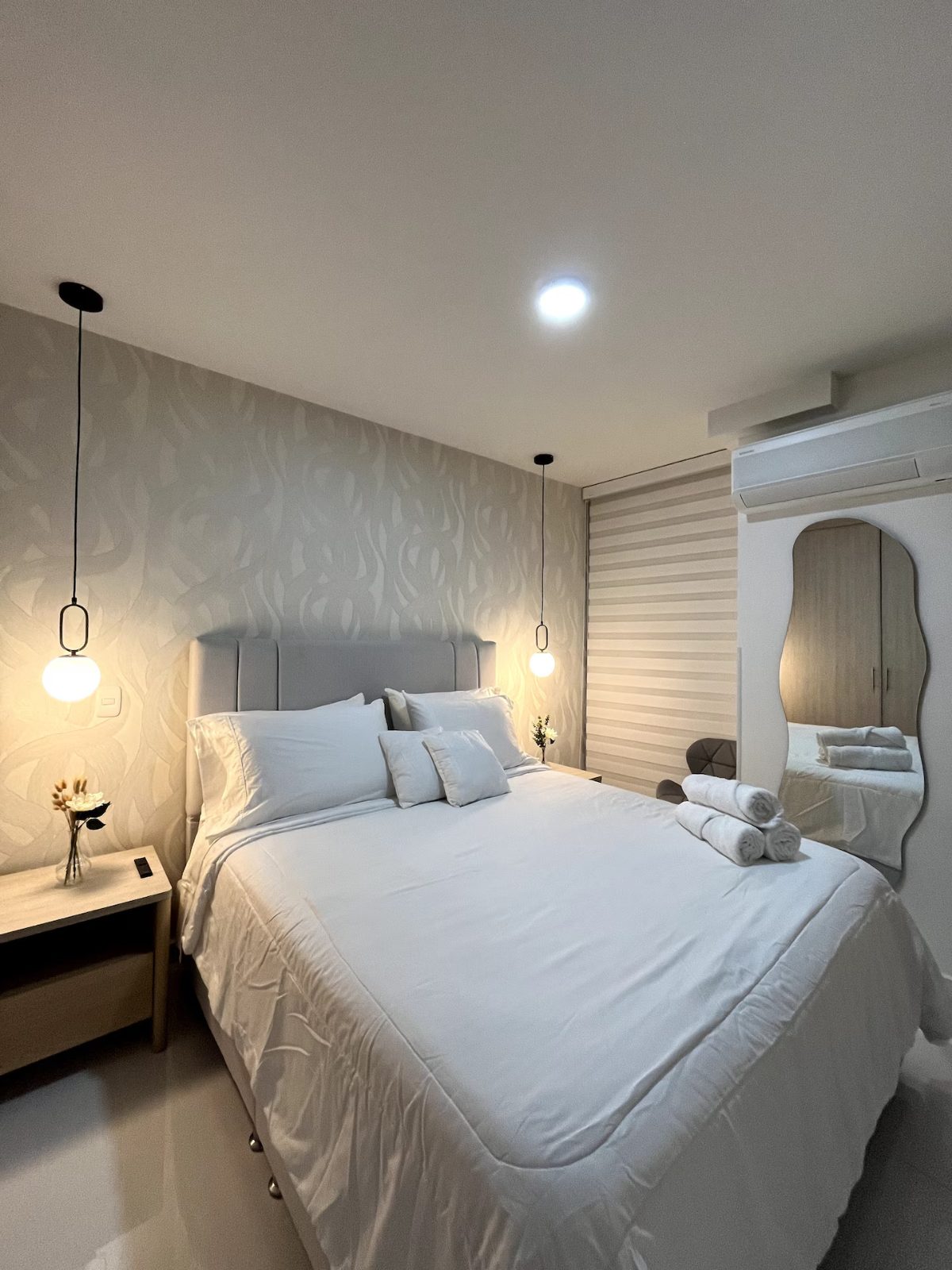 Luxury apartment with Top Amenities | Riomar - Bathroom