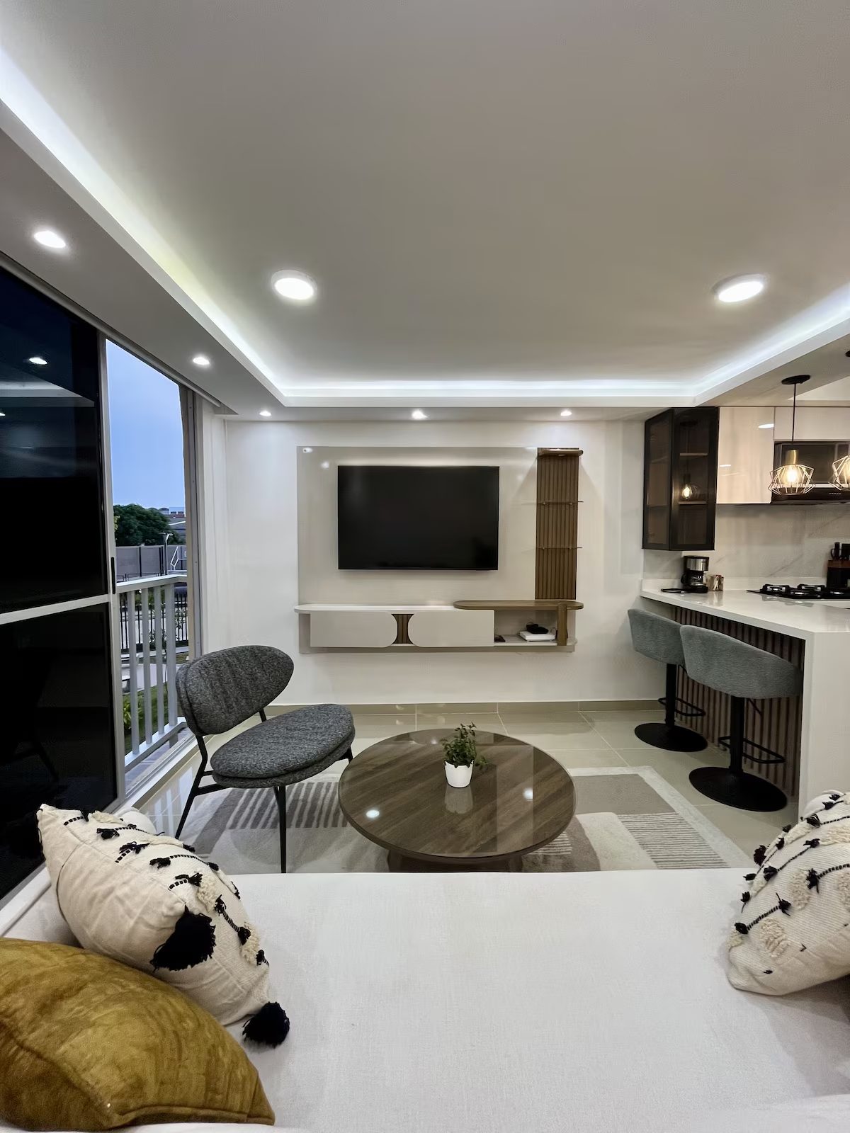 Premium New Modern Apartment | Spotless Clean - Centro Historico