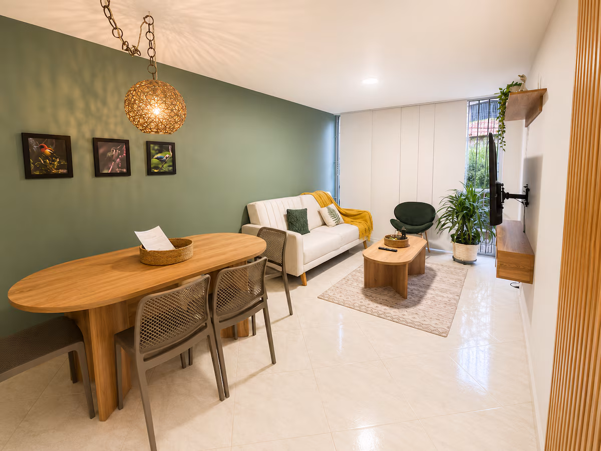 3-bedroom furnished apartment in Cerro nutivara , Medellín — photo 4 of 21